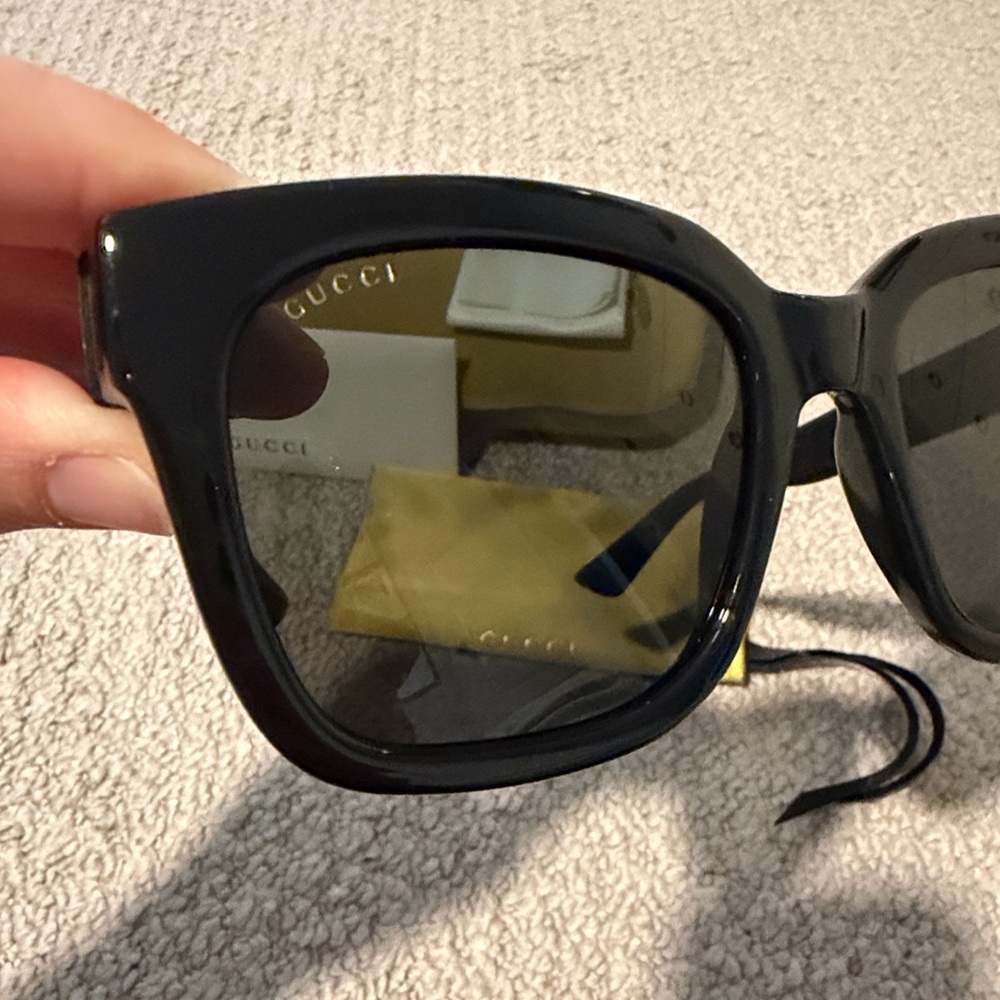 Gucci Sunglasses GG1338S 001 Black Gray - Picture 7 of 11